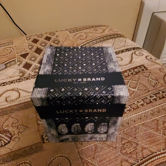 Lucky Brand silver bangle bracelet - Picture 4 of 5